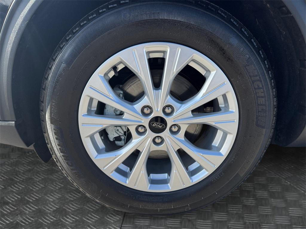 used 2024 Ford Escape car, priced at $23,999