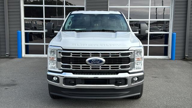 new 2024 Ford F-250 car, priced at $68,622