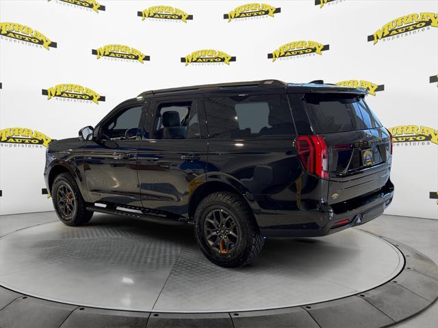 new 2025 Ford Expedition car, priced at $84,290