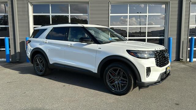 new 2025 Ford Explorer car, priced at $52,835