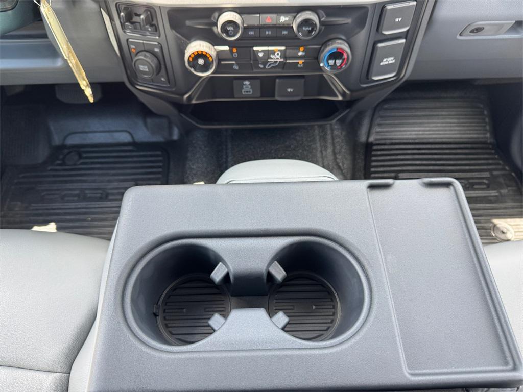 new 2025 Ford F-450 car, priced at $75,385