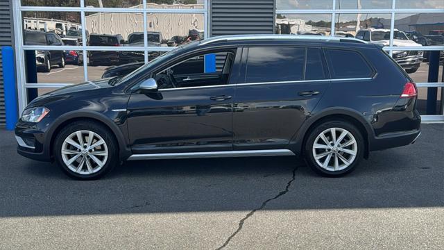 used 2017 Volkswagen Golf Alltrack car, priced at $16,246