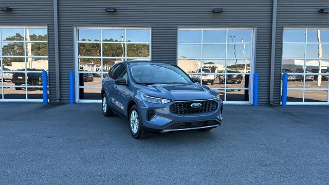 new 2025 Ford Escape car, priced at $31,325