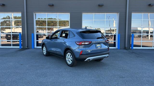 new 2025 Ford Escape car, priced at $31,325