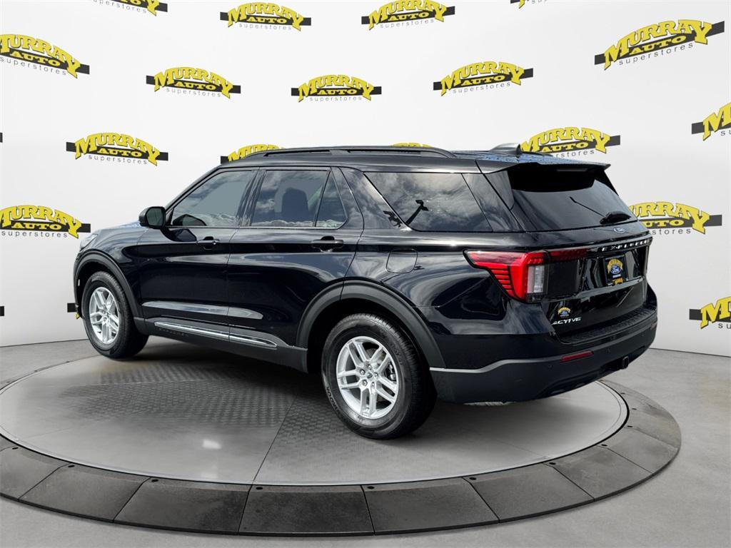 new 2025 Ford Explorer car, priced at $40,305