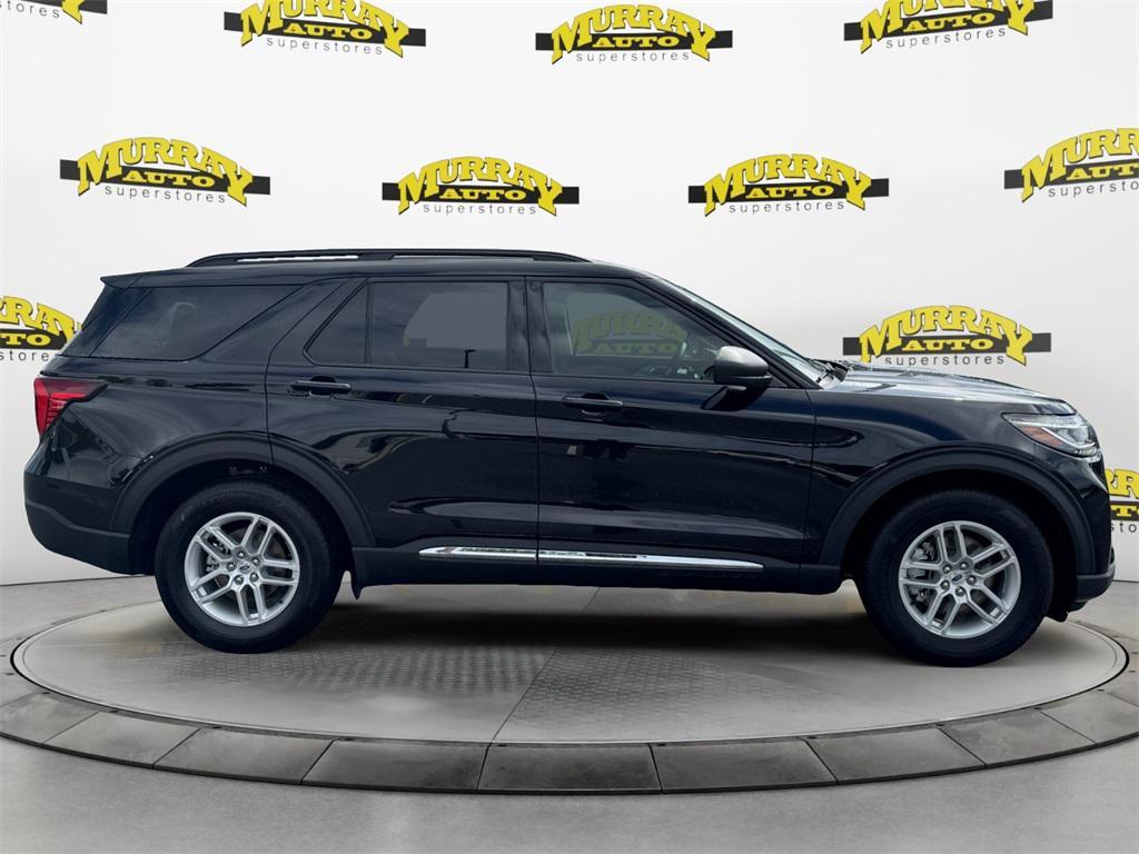 new 2025 Ford Explorer car, priced at $40,305