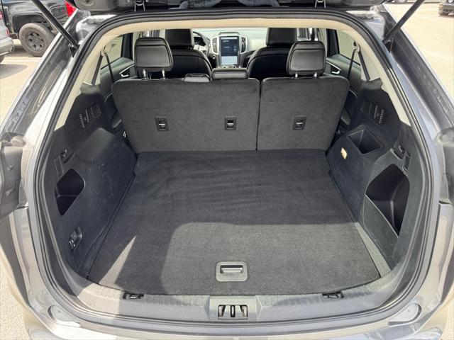 used 2022 Ford Edge car, priced at $22,998