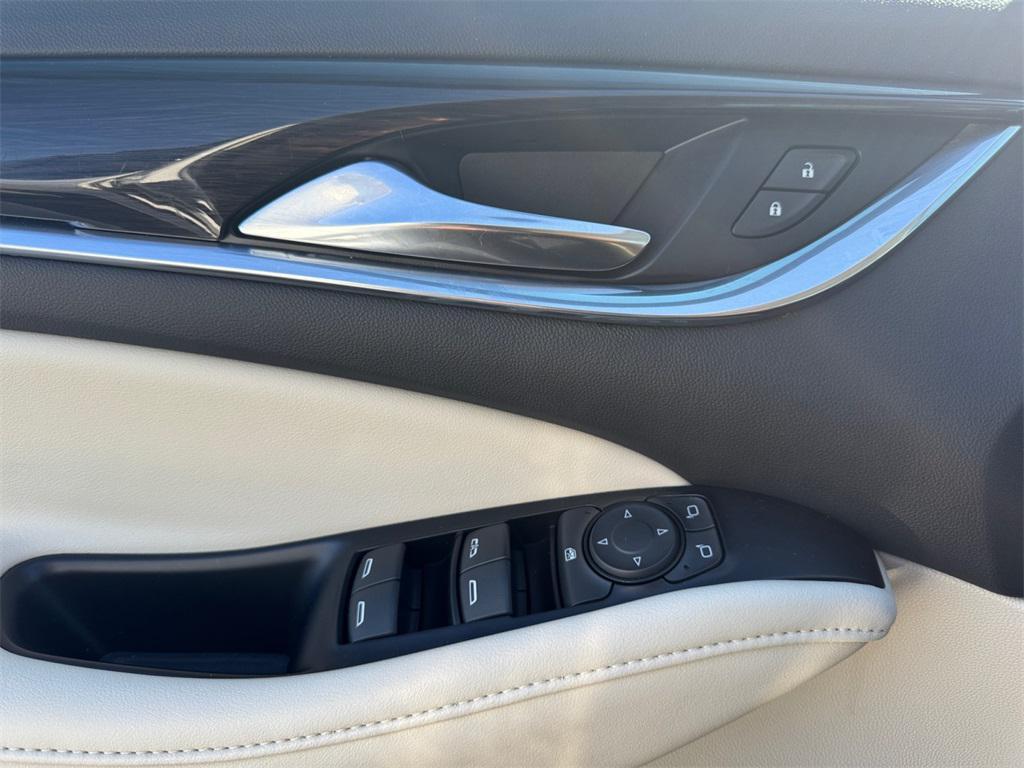 used 2022 Buick Enclave car, priced at $25,999