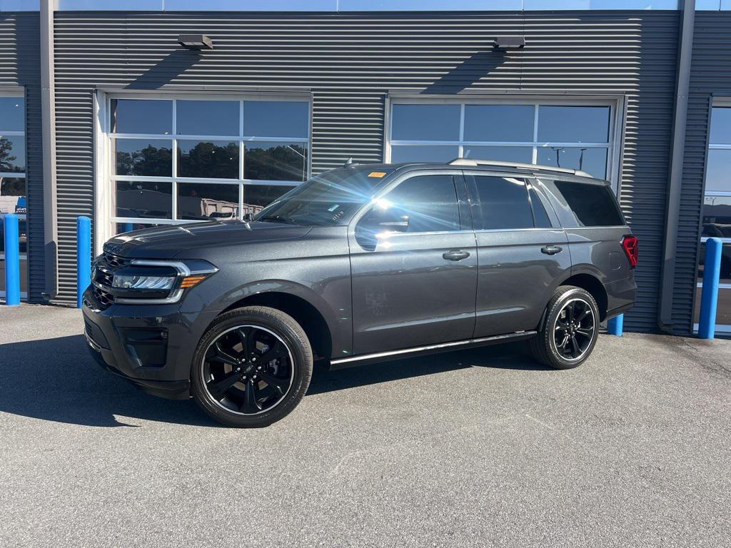 used 2022 Ford Expedition car, priced at $49,999