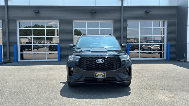 new 2025 Ford Explorer car, priced at $48,305