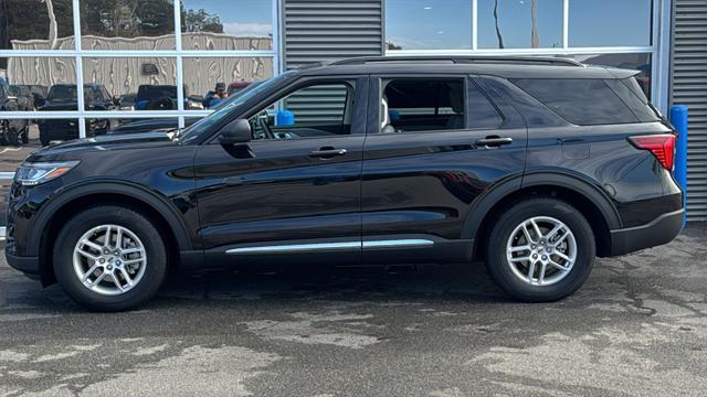 new 2025 Ford Explorer car, priced at $43,310