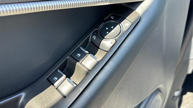 new 2025 Ford Explorer car, priced at $45,970
