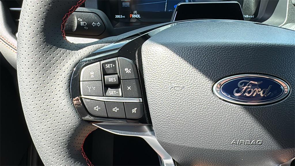 new 2025 Ford Explorer car, priced at $45,050