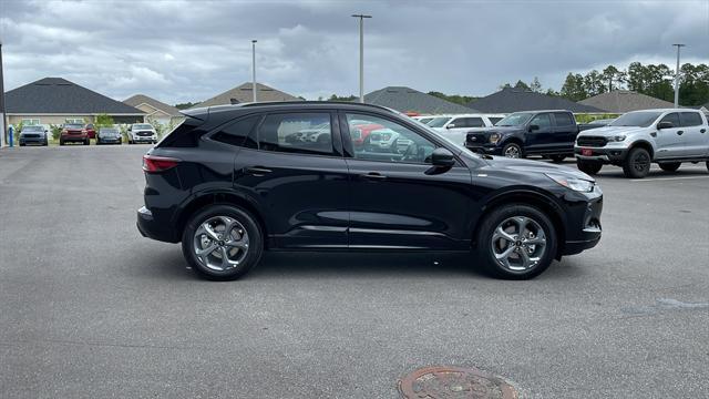 new 2024 Ford Escape car, priced at $32,804