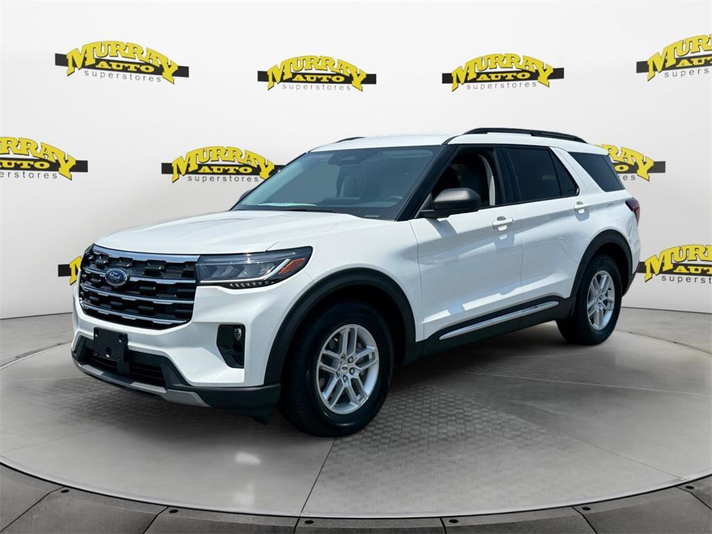 new 2025 Ford Explorer car, priced at $43,290
