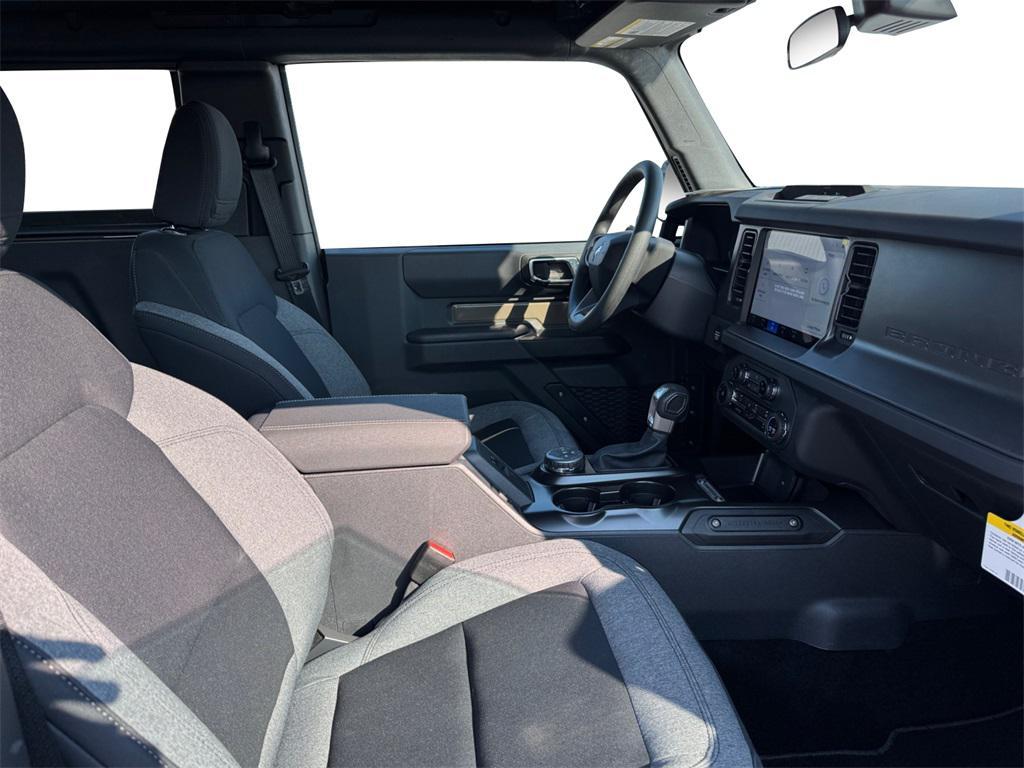 new 2025 Ford Bronco car, priced at $40,800