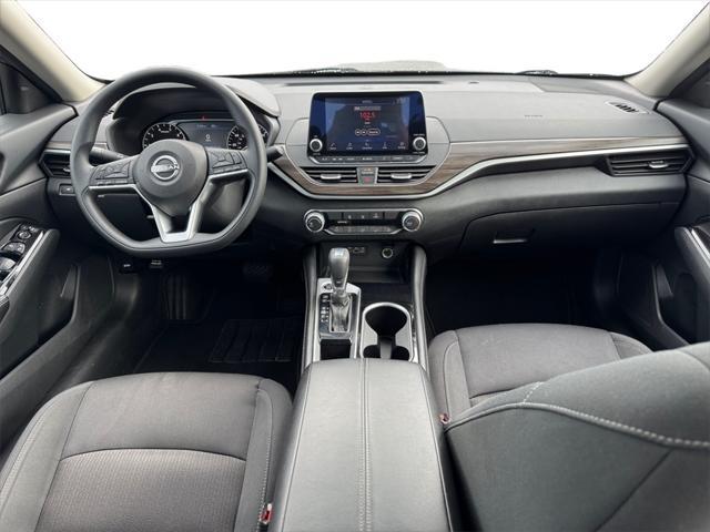 used 2023 Nissan Altima car, priced at $20,999