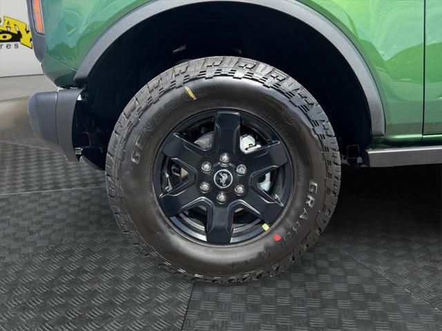 new 2025 Ford Bronco car, priced at $51,013