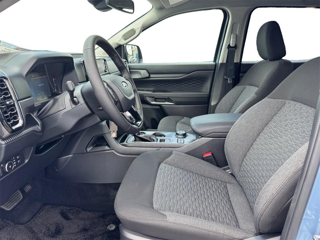 new 2025 Ford Ranger car, priced at $39,960