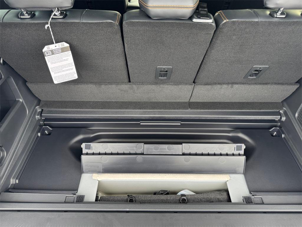 new 2025 Ford Expedition car, priced at $86,045