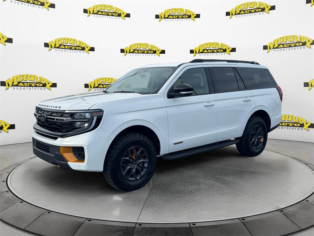 new 2025 Ford Expedition car, priced at $86,045
