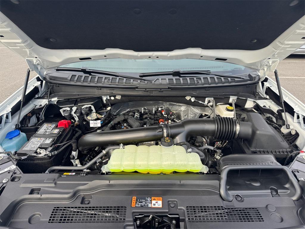 new 2025 Ford Expedition car, priced at $86,045