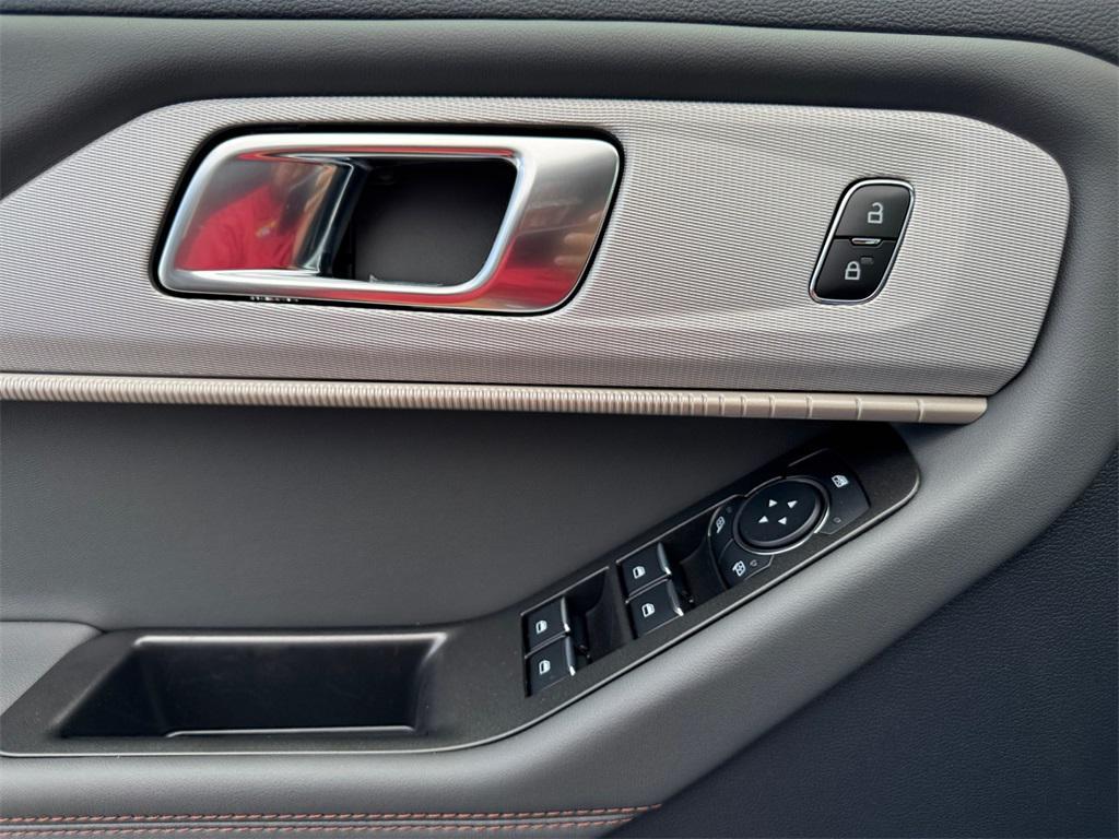 new 2025 Ford Explorer car, priced at $43,765