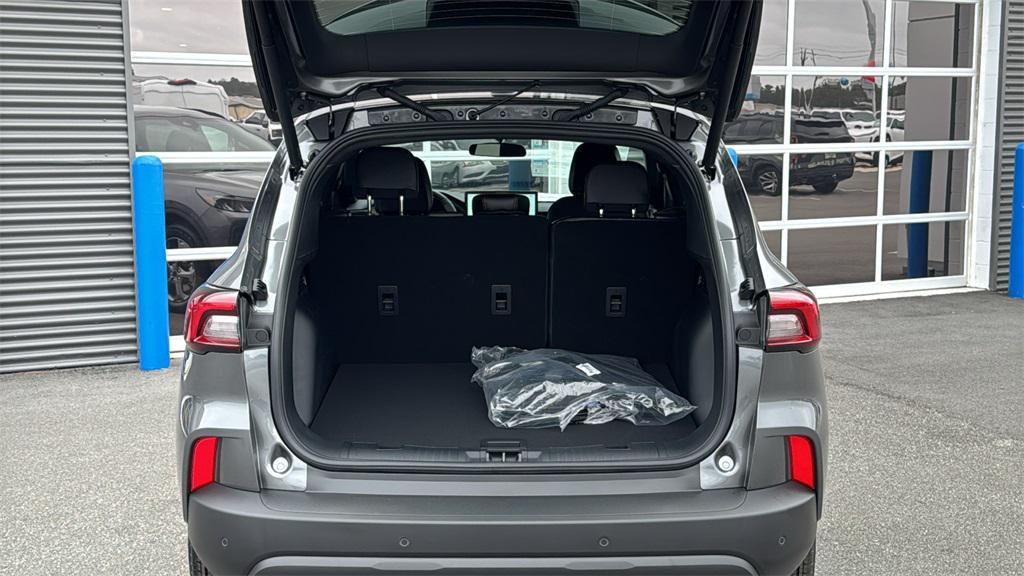 new 2025 Ford Escape car, priced at $33,170
