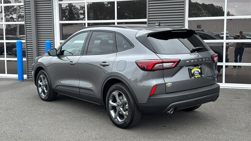 new 2025 Ford Escape car, priced at $33,170