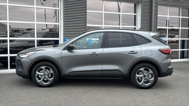 new 2025 Ford Escape car, priced at $34,670