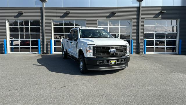 new 2024 Ford F-350 car, priced at $54,725