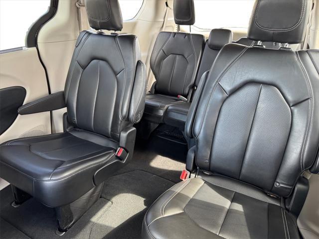 used 2023 Chrysler Pacifica car, priced at $23,999