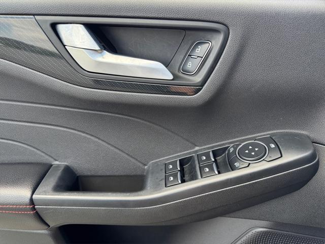 used 2023 Ford Escape car, priced at $22,999