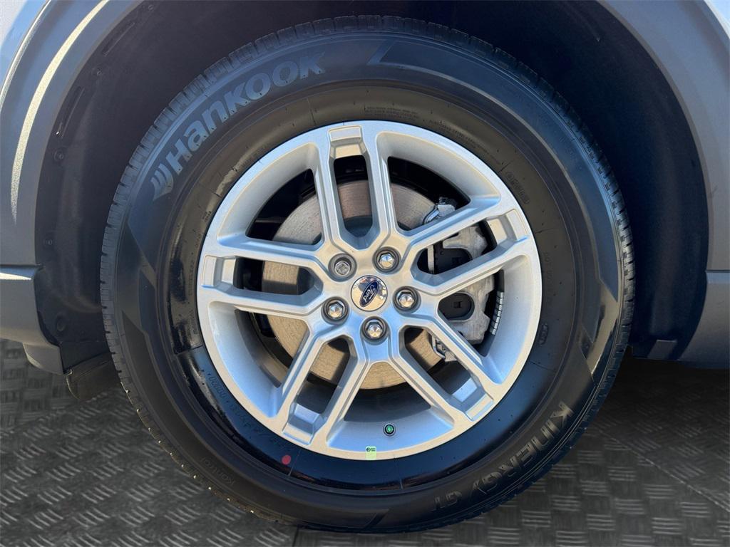new 2026 Ford Explorer car, priced at $42,480