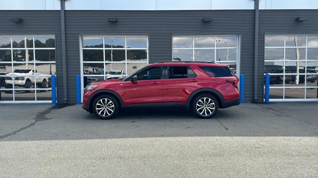 new 2025 Ford Explorer car, priced at $47,845