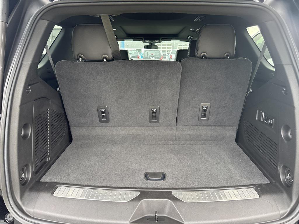 used 2021 GMC Yukon car, priced at $55,999