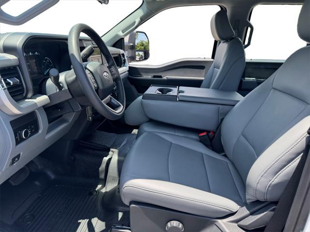 new 2025 Ford F-250 car, priced at $55,900
