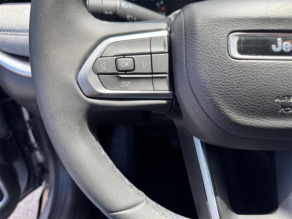 used 2022 Jeep Compass car, priced at $20,999