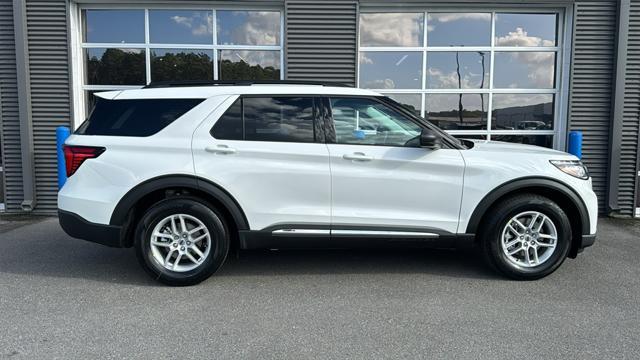 new 2025 Ford Explorer car, priced at $41,480