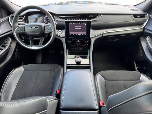 used 2024 Jeep Grand Cherokee car, priced at $31,999