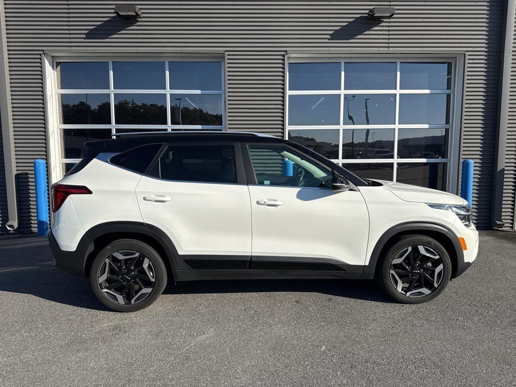 used 2024 Kia Seltos car, priced at $24,490