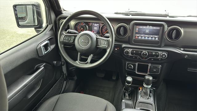 used 2023 Jeep Gladiator car, priced at $33,670