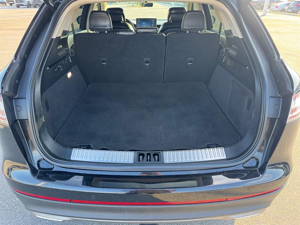 used 2021 Lincoln Nautilus car, priced at $27,699