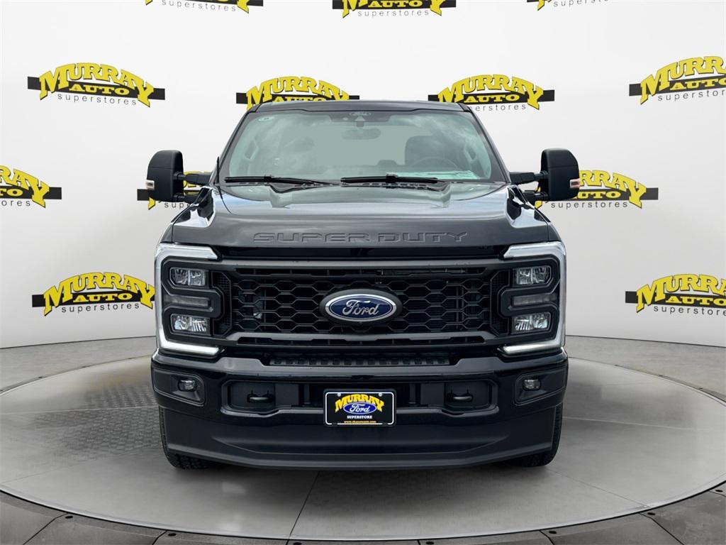 new 2025 Ford F-250 car, priced at $68,900
