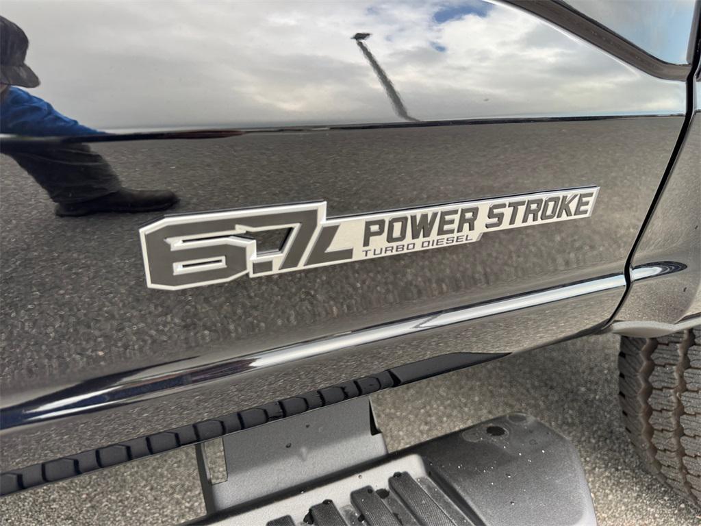 new 2025 Ford F-250 car, priced at $68,900
