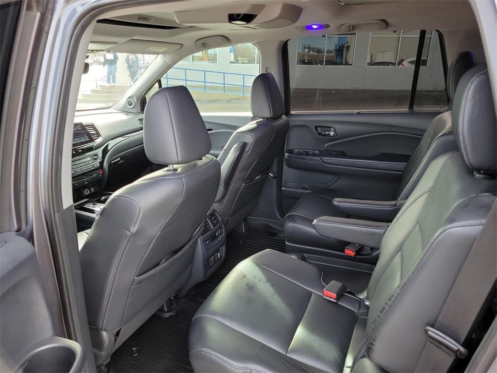 used 2019 Honda Pilot car, priced at $26,620