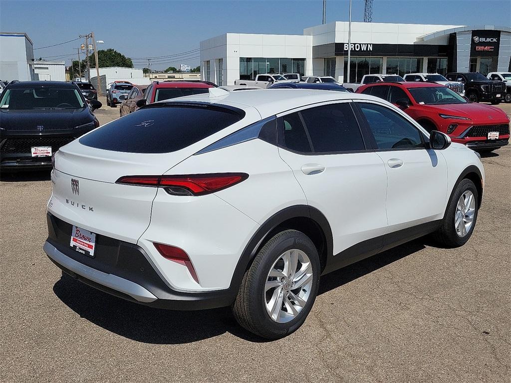 new 2025 Buick Envista car, priced at $24,834