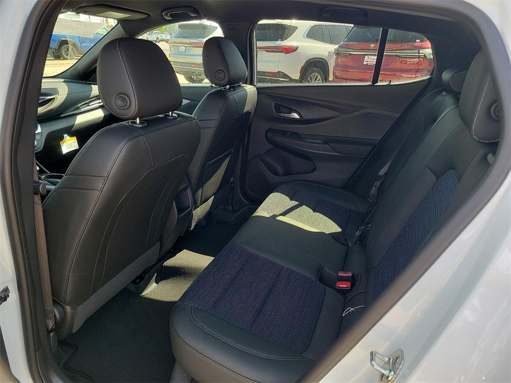 new 2025 Buick Envista car, priced at $24,834