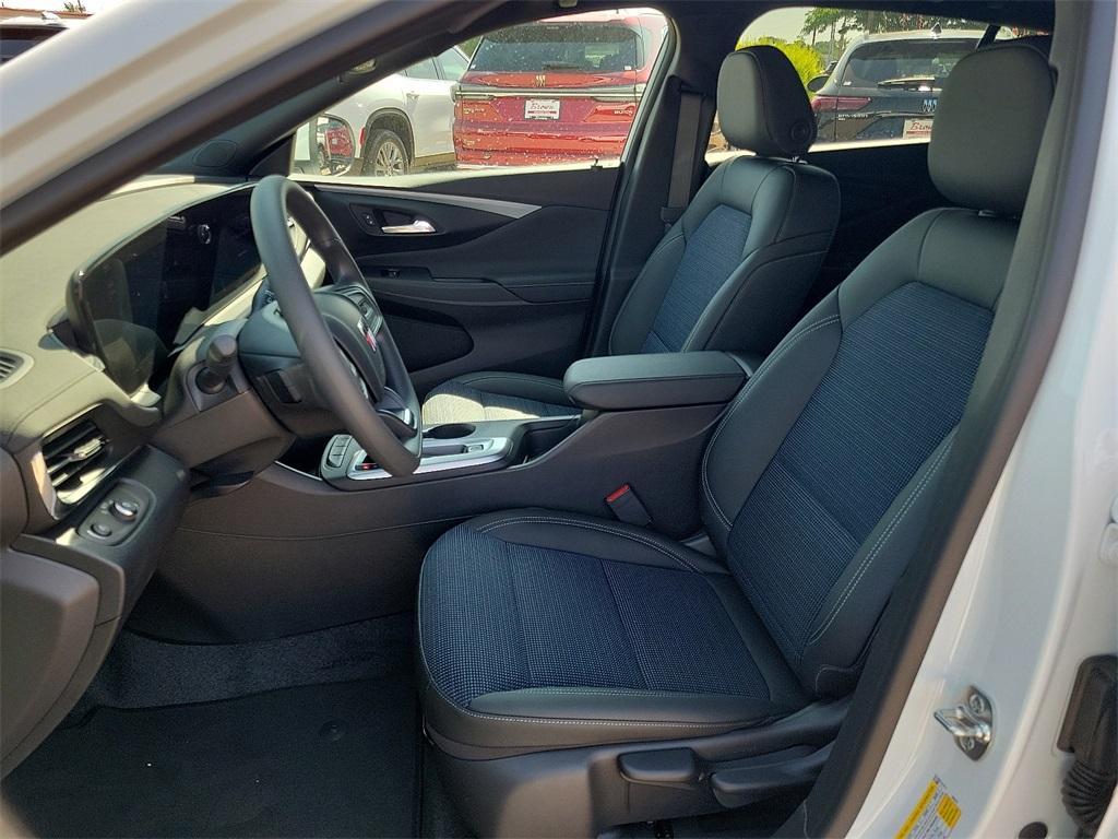 new 2025 Buick Envista car, priced at $24,834