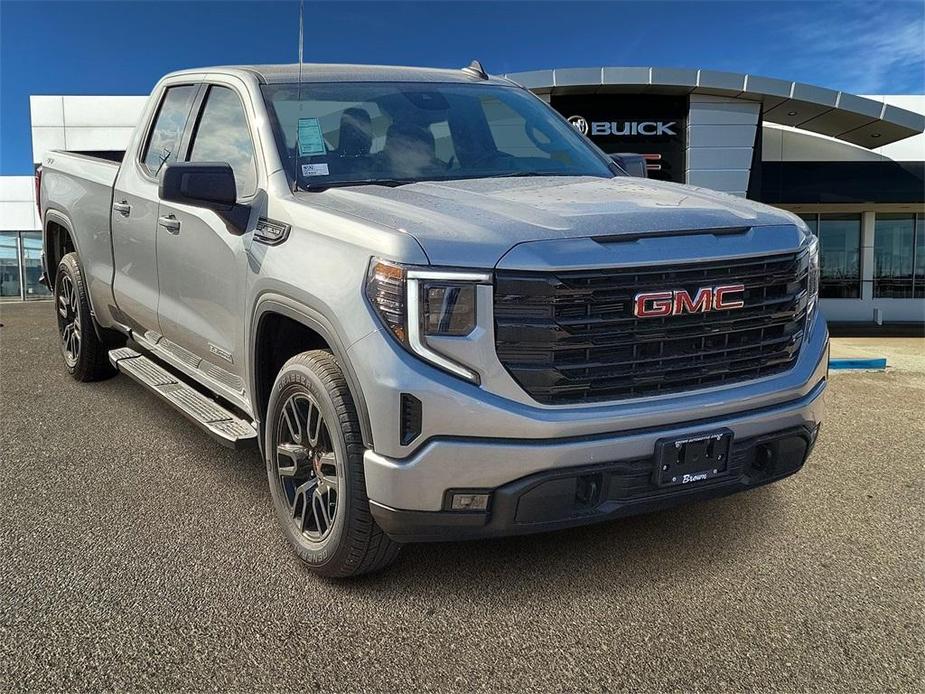 new 2025 GMC Sierra 1500 car, priced at $56,303